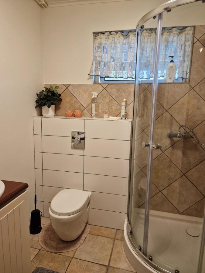 רייקהולט Husid Guesthouse מראה חיצוני תמונה