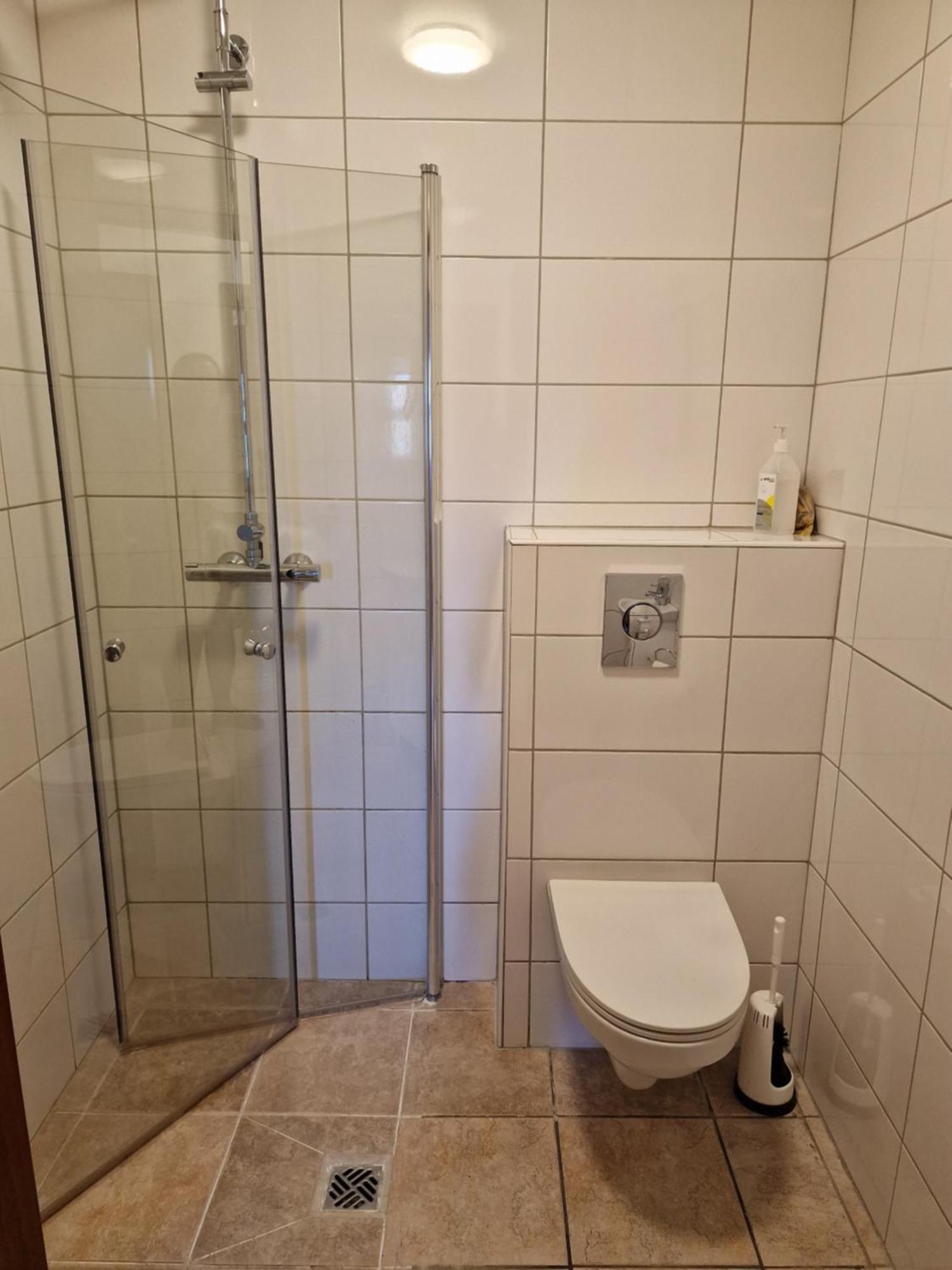 רייקהולט Husid Guesthouse מראה חיצוני תמונה